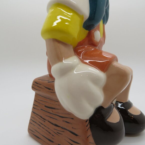 Pinocchio 9 Inch Ceramic Figurine Hand Painted Craftsmanship Collectible Disney - Picture 5 of 16